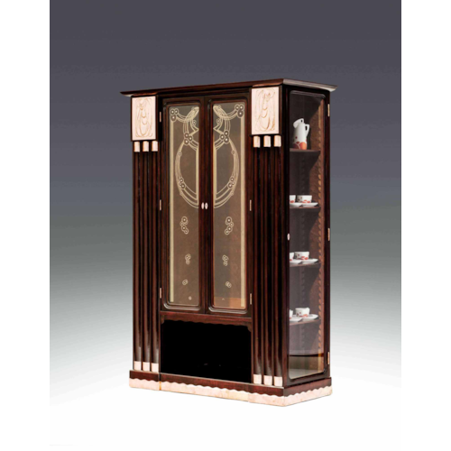 EXTRAORDINARY CABINET